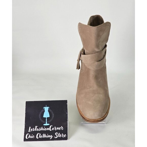 UGG Elora Sahara Women's Taupe Suede Leather Ankle Boots Heel Size 7.5 217 - Picture 16 of 16